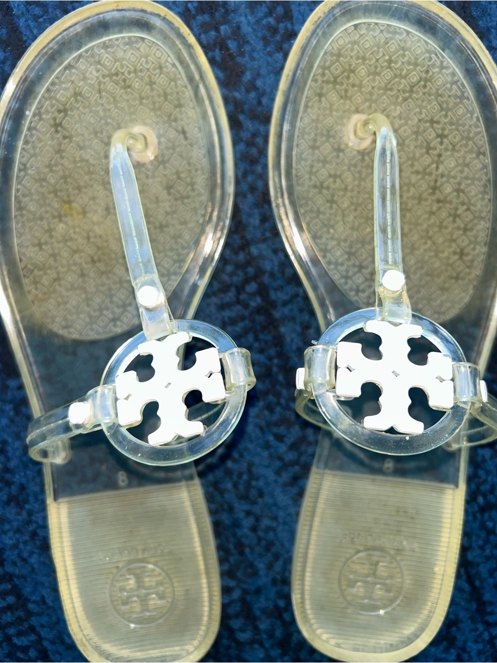 Tory Burch Clear Jelly Sandals with White Logo Flip Flops sz 8.